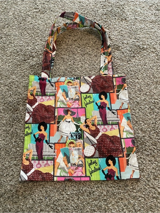 Handbags - Vintage-Inspired Multicolor Canvas Tote Bag
